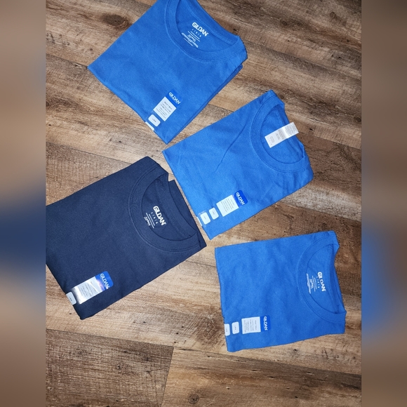 Gildan Other - 5 Gildan Assorted Blue and Dark Blue T-Shirts NWT